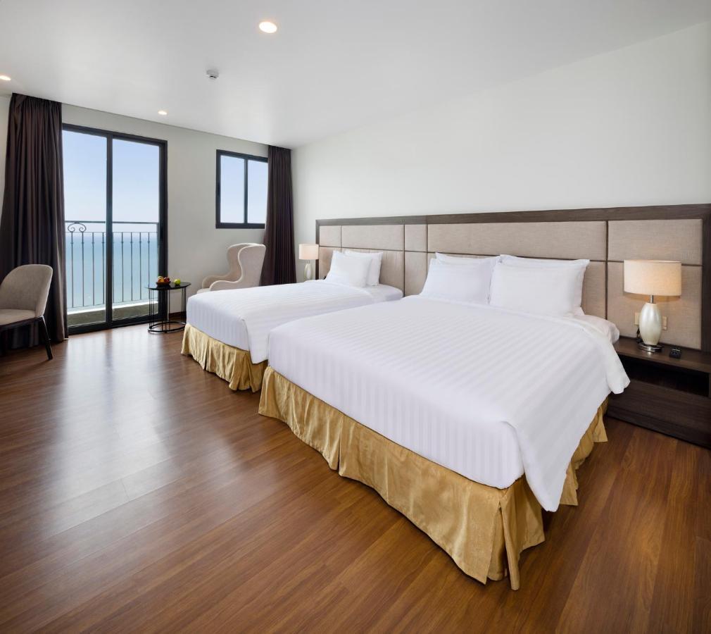 Hotel Aston 4*