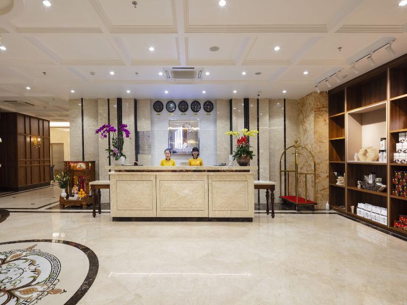Aston Hotel